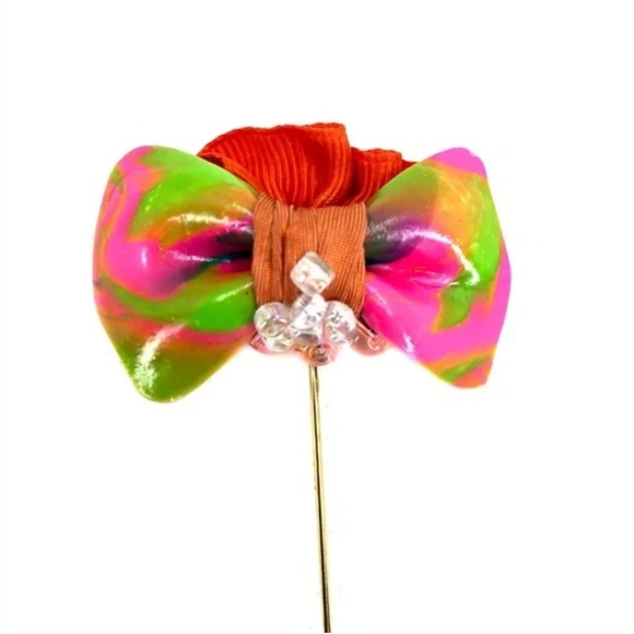 Sculpted Bow Lapel Pin Corsage #563 - Picture 3 of 3